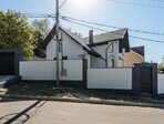 photo_low244240